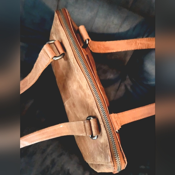 Spikes & Sparrow Leather Tote - Picture 5 of 8